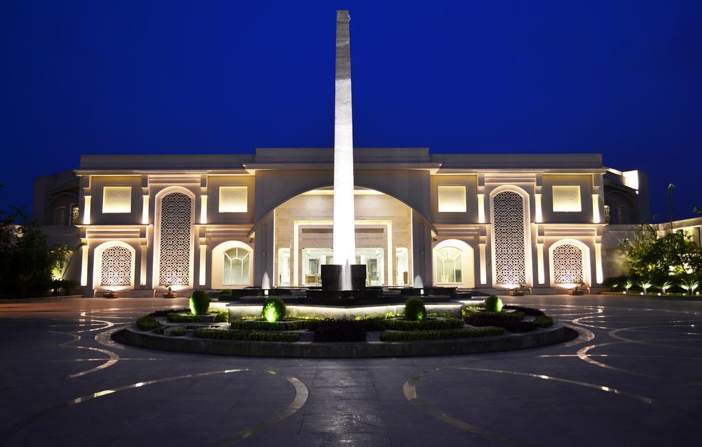 Hotel The Umrao à New Delhi Extérieur photo