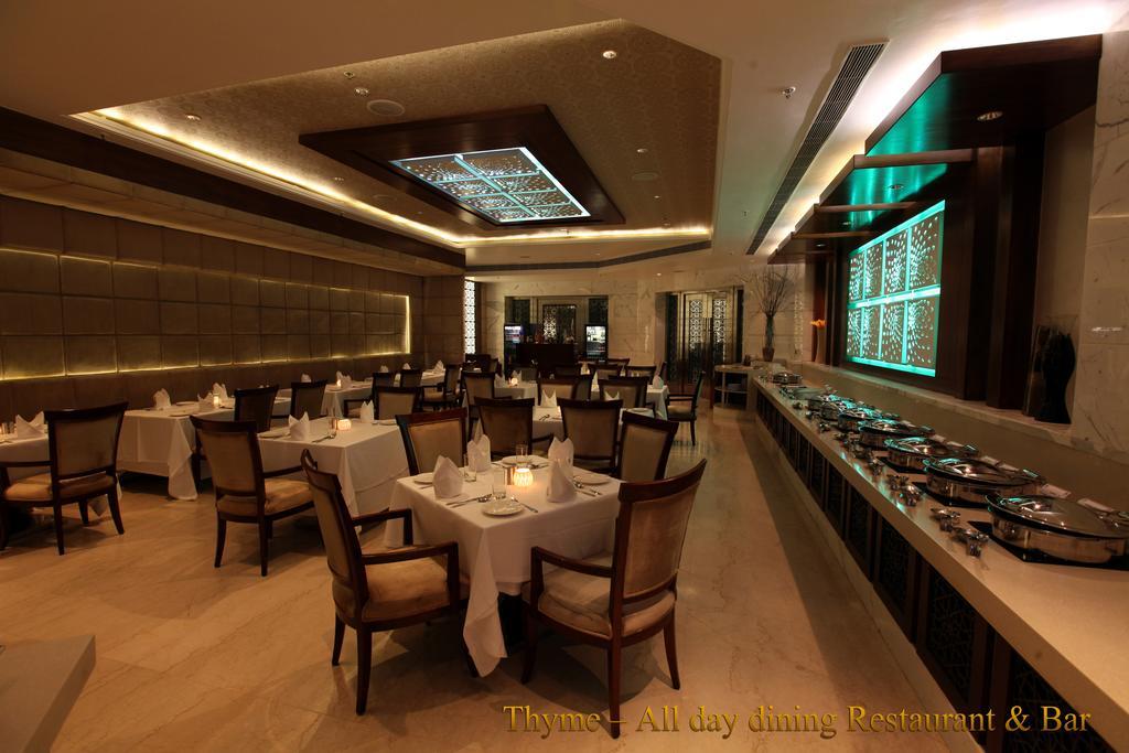 Hotel The Umrao à New Delhi Extérieur photo