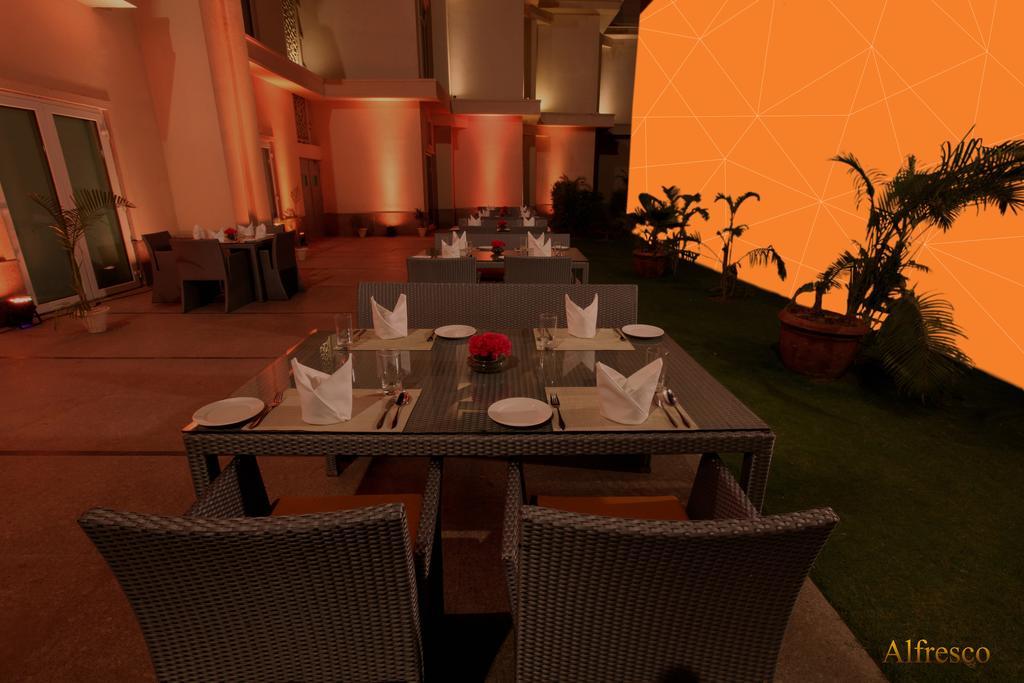 Hotel The Umrao à New Delhi Extérieur photo