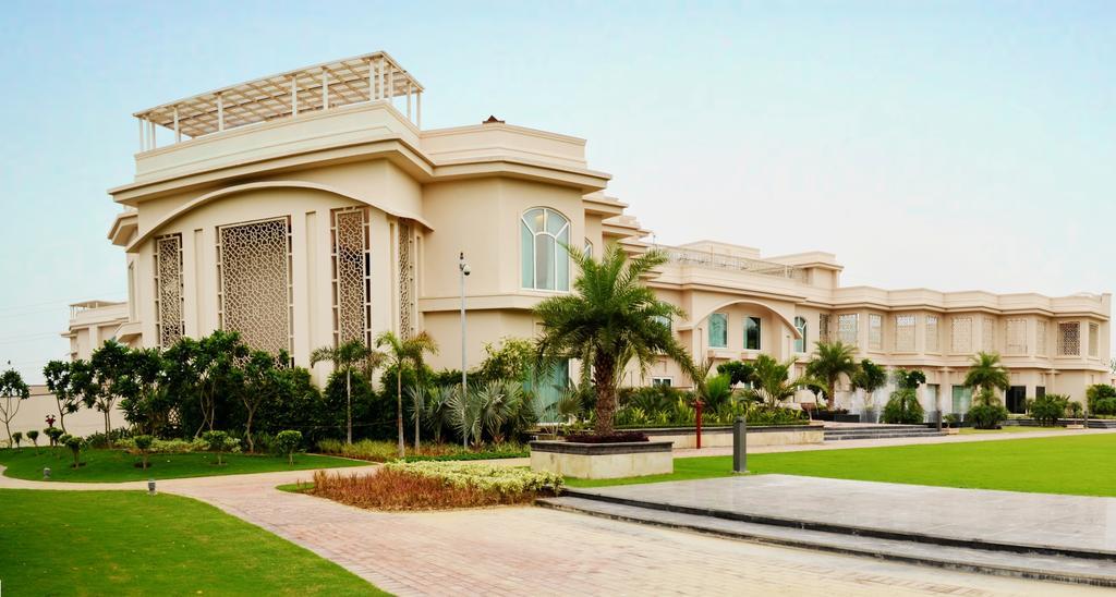 Hotel The Umrao à New Delhi Extérieur photo
